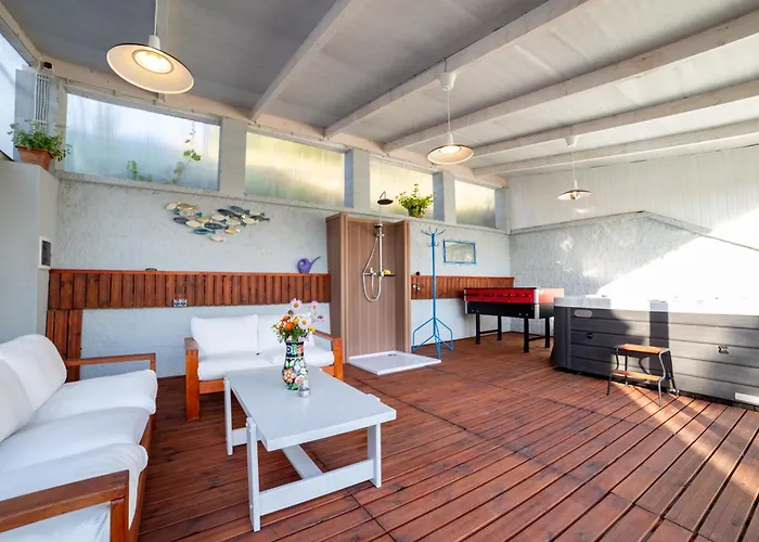 Nemes Dulo Vendeghaz *